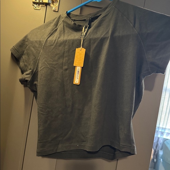 Skims New vintage CROPPED RAGLAN T-SHIRT washed onyx size medium with FLAWS - Picture 3 of 8